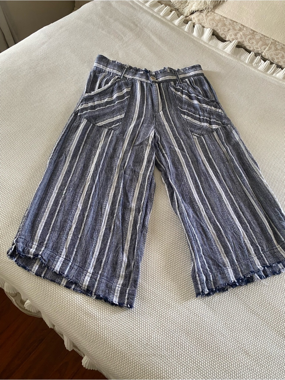 Democracy Linen Blend Striped Cropped Palazzo Pants Large - Picture 5 of 15